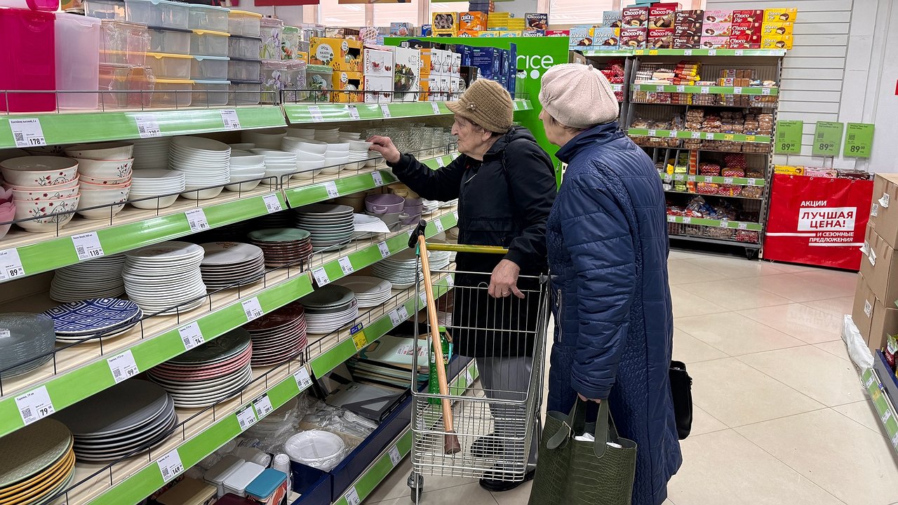 Главная картинка новости: Пенсионеры не сдерживают слез радости: они освобождаются от платы за ЖКХ и вывоз мусора - но есть важные нюансы