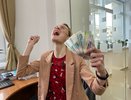 Богатство свалится на голову внезапно: апрель 2025 станет поворотным днем для этих четырех знаков