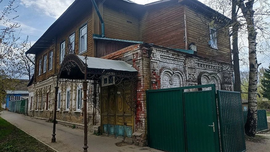 Главная картинка новости: В Костроме на Энгельса восстановят дом-памятник, построенный купцом Мухиным
