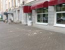 В Костроме на проспекте Текстильщиков с фасада дома летят кирпичи и штукатурка