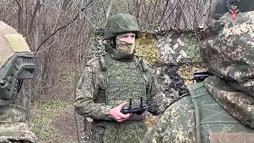 Главная картинка новости: Костромичам запретили делать фотографии и снимать на видео беспилотники