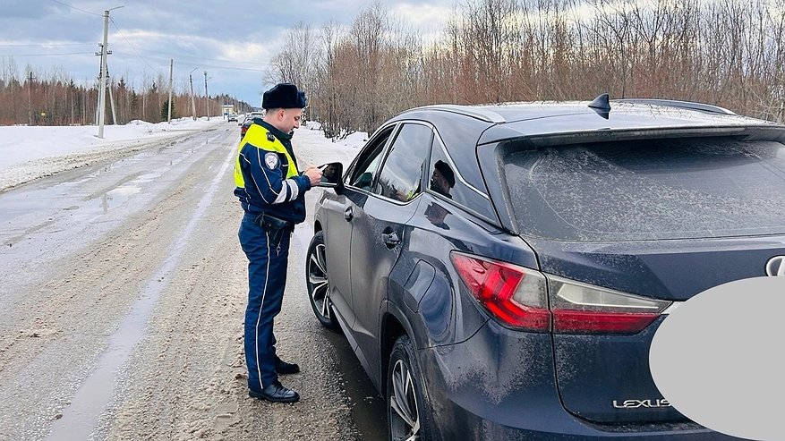 Главная картинка новости: С 12 мая выехавшим за город на авто будут аннулировать права: водителей ждет новый сюрприз
