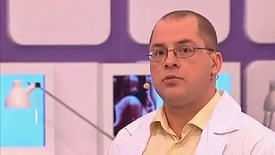 Главная картинка новости: Доктор Агапкин рассказал рецепт напитка, нормализующего давление: кефир, квас и чай не потребуются