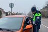 Миниатюра новости: Опытный водила объяснил: 5 законных причин не показывать документы сотруднику ГАИ