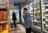 Миниатюра новости: Сейчас придётся делиться: одиноких пенсионеров, живущих в двухкомнатной квартире, ждёт неожиданный сюрприз