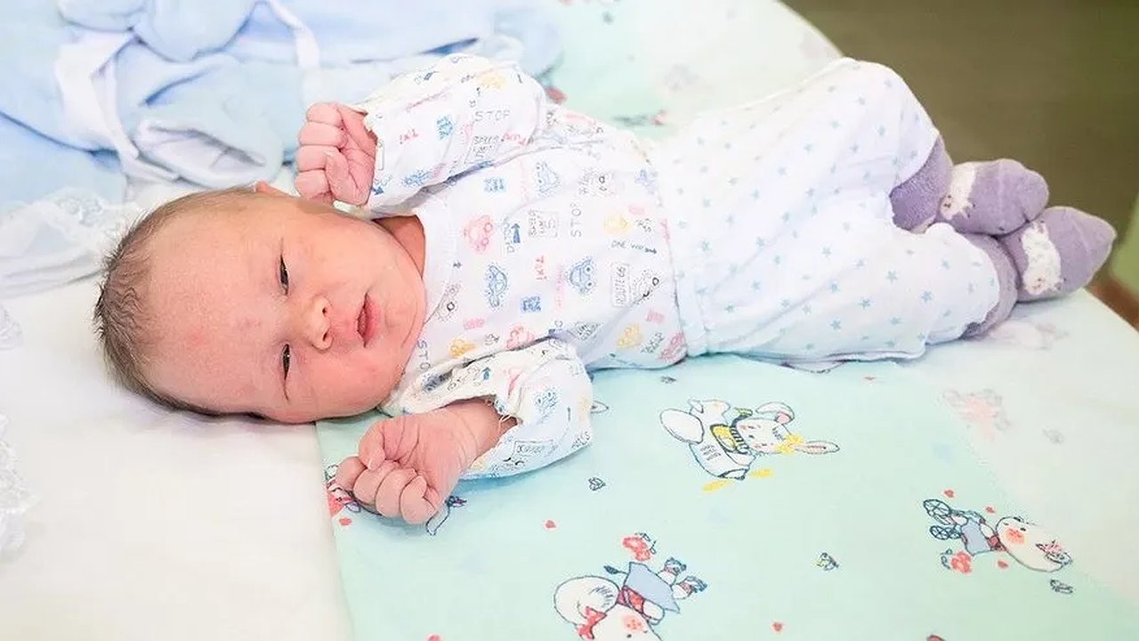 Главная картинка новости: Даже не вздумайте называть так своих детей: 11 самых несчастливых имен