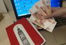 Миниатюра новости: Подработка на лайках обернулась для костромича потерей сбережений