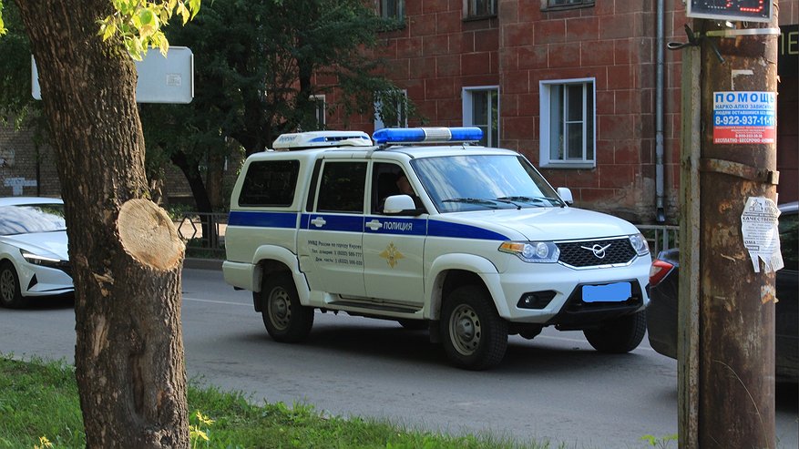 Главная картинка новости: Не смог скрыть от полиции: в Костроме у мужчины нашли наркотики в бутылке