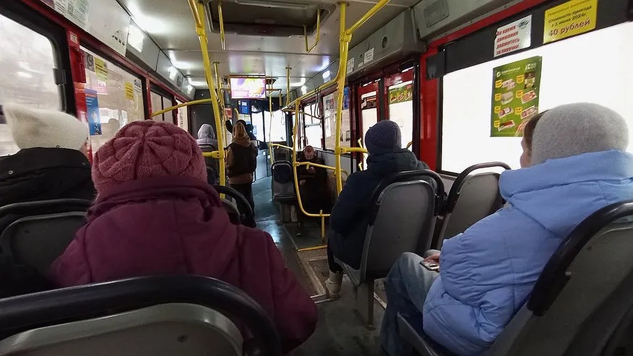 Главная картинка новости: Пенсионерам теперь не придется платить за транспорт, лекарство и ЖКХ: заявления принимают с 1 июня