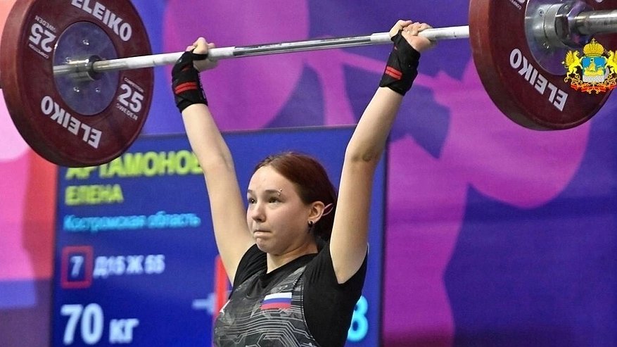Главная картинка новости: Юная костромичка завоевала серебро на чемпионате ЦФО по тяжелой атлетике