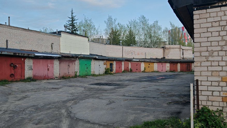 Главная картинка новости: Более 2000 костромичей оформили гаражные участки по упрощенной схеме