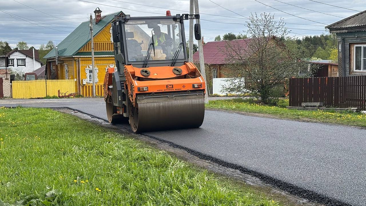 Главная картинка новости: Известно, когда отремонтируют дорогу в селе Парфеньево Костромской области