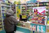 Миниатюра новости: В Костромской области после вмешательства прокуратуры инвалиду I группы выдали необходимые лекарства