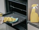 2 ложки в воду — и духовка станет чище новой: ни липкого жира, ни векового нагара — бабушкин лайфхак