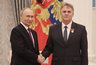 Миниатюра новости: Директор костромской школы №30 получил знак отличия из рук Путина