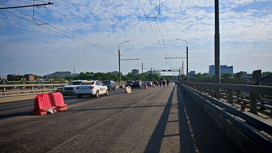 Главная картинка новости: Из-за ремонта на Волжском мосту в Костроме перекроют две полосы движения