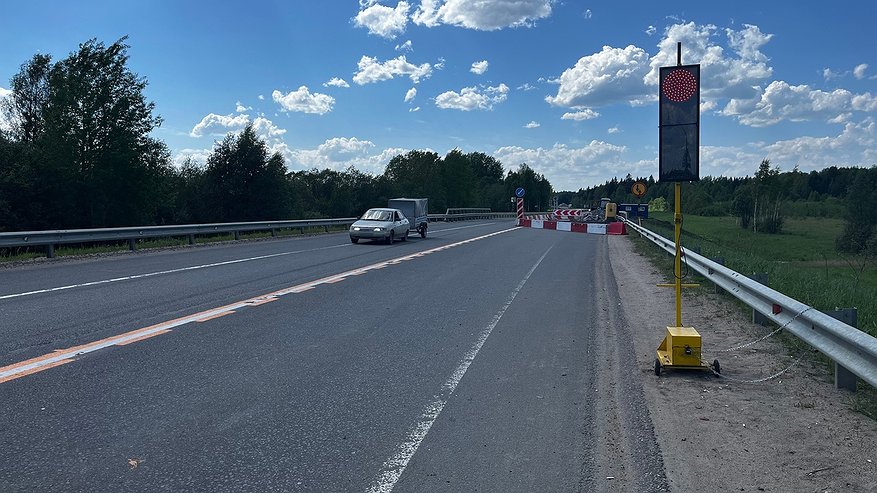 Главная картинка новости: На костромской трассе Р-243 до конца июля ввели ограничение для транспорта