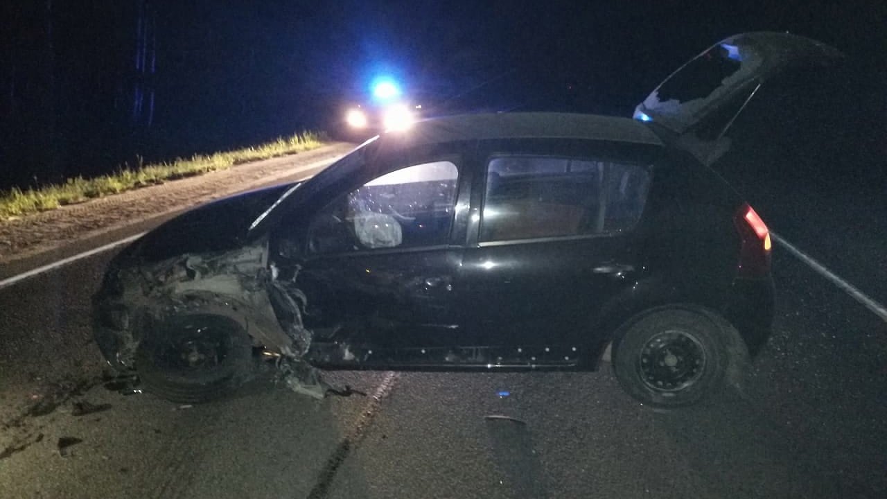 Главная картинка новости: В Костромской области столкнулись две иномарки: пострадала женщина-пассажирка одного из авто