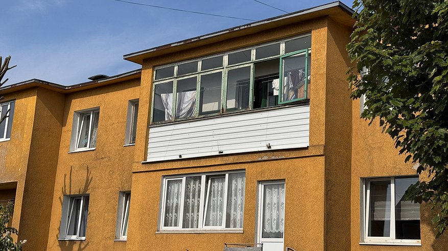 Главная картинка новости: Указ подписан — ждите «гостей»: с июня штраф 50 тысяч рублей для всех собственников квартир с балконом