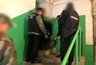 Миниатюра новости: Не поделили спиртное: в Костромской области 37-летний мужчина до смерти избил приятеля