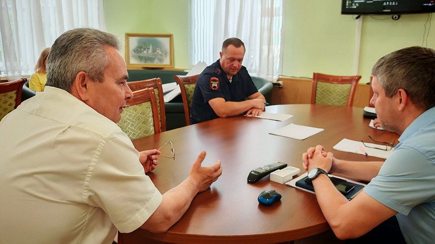 Главная картинка новости: Глава костромской администрации потребовал навести порядок с размещением электросамокатов в городе