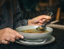 Теледоктор Мясников назвал самый полезный для организма суп. Он оказался единственным
