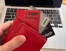 Снимать и класть деньги на карту без внимания налоговой теперь не выйдет: от какой суммы начнется тотальный контроль