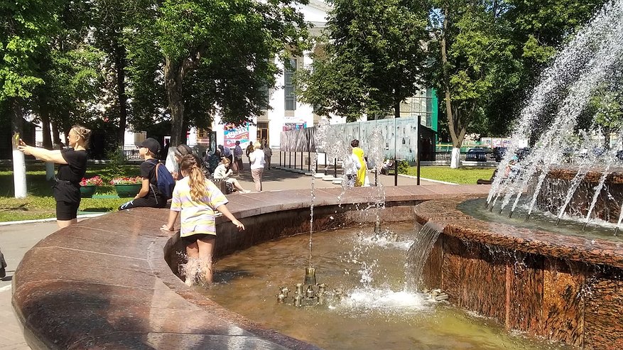 Главная картинка новости: Аномальная жара грянет на День России: воздух прогреется выше +30 градусов, сообщили синоптики