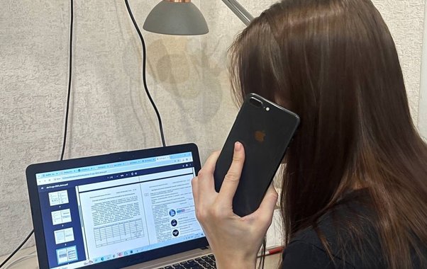 Учителя, инженеры-робототехники и аналитики данных: известно, какие профессии популярны в 2025 году в России