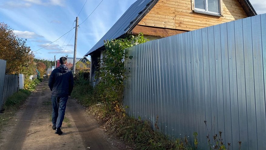 Главная картинка новости: Дачников предупредили о баснословных штрафах за мытье машин на даче: чистое авто влетит в копеечку