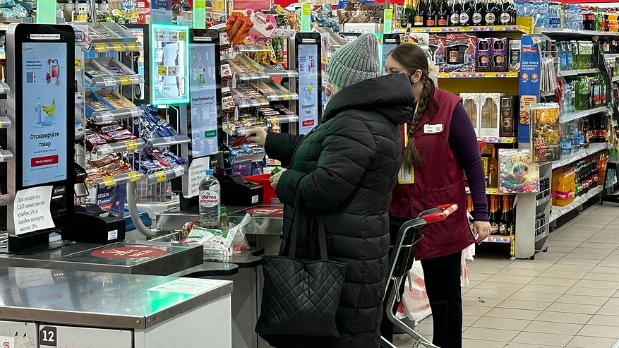 Главная картинка новости: В июне все будет бесплатно: «Пятёрочка», «Красное&Белое» и «Магнит» приняли решение