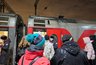 Миниатюра новости: Что делать, если сосед просит уступить нижнюю полку в поезде: советы скромняшкам-пассажирам