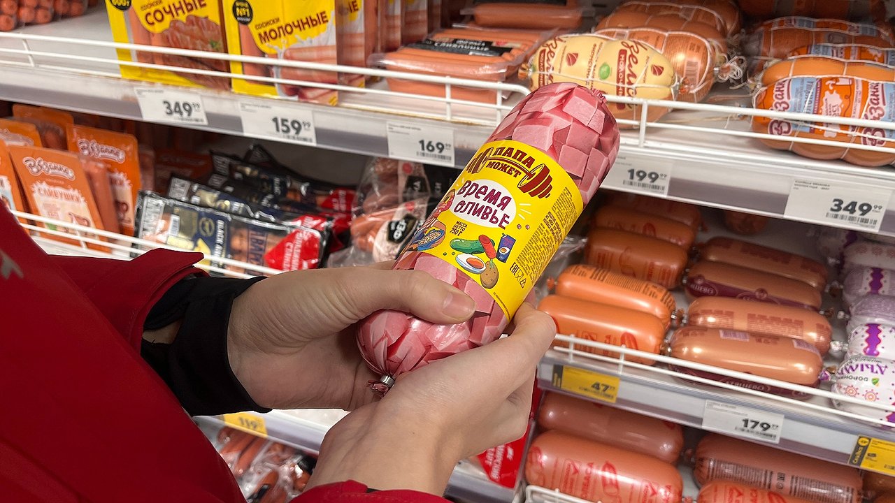 Главная картинка новости: Берите сразу 3 кило про запас: в этой колбасе - только 100% мясо и специи. Чудесный вкус по бюджетной цене