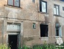 В Костроме на Пристанционной случился пожар в аварийном доме: огнеборцы спасли трех человек