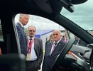 Губернатору Ситникову представили первый кроссовер Lada Azimut