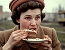 Это пирожное в СССР спасало голодных путников на вокзалах, а теперь его почти не готовят: а зря, оно просто божественное