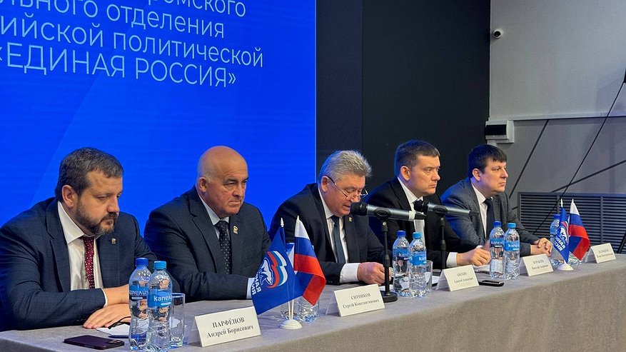 Главная картинка новости: Сергей Ситников официально выдвинут на новый губернаторский срок