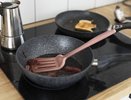 За 1 минуту весь 10-летний нагар снимется со сковороды без труда: копеечное средство творит чудеса