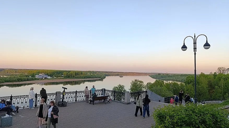 Главная картинка новости: Град и дождь: в Костромской области объявили метеопредупреждение
