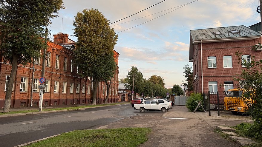 Главная картинка новости: Суд встал на сторону сироты: костромской мэрии придется искать другое жилье