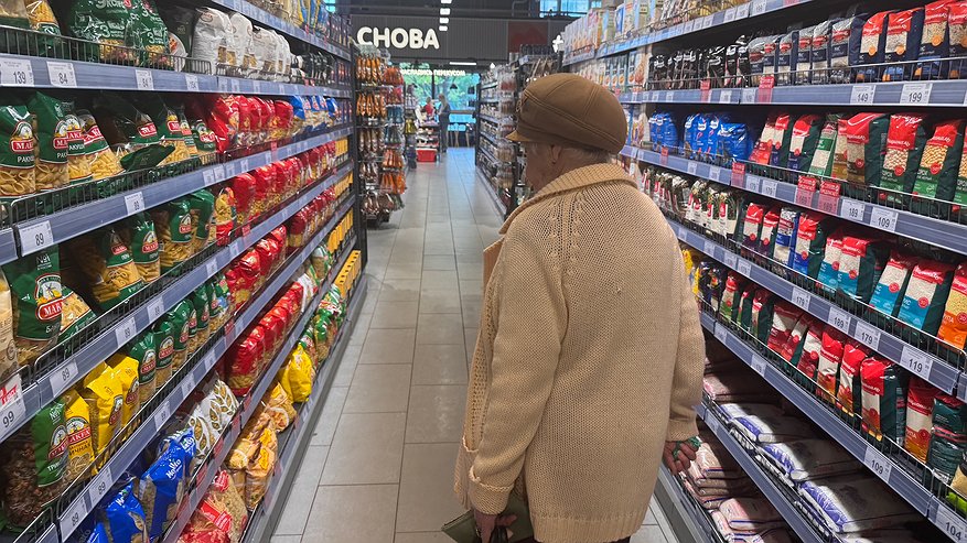 Главная картинка новости: «Это не шутка?»: популярный продукт резко подешевеет в супермаркетах на 45% уже в июле
