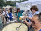 В Костромской области сварили самую большую сырную похлебку в России
