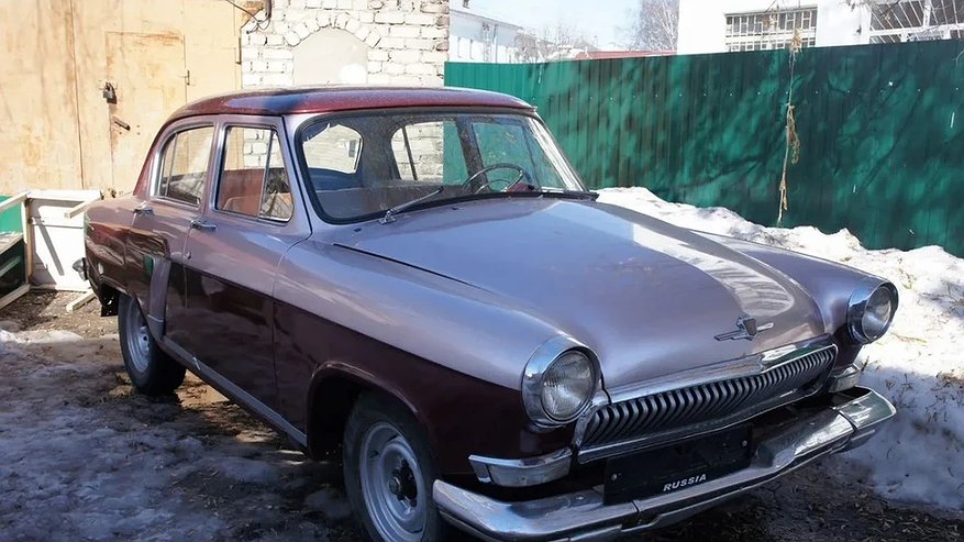 Главная картинка новости: В Костроме продают легендарный ГАЗ-21 за полмиллиона рублей