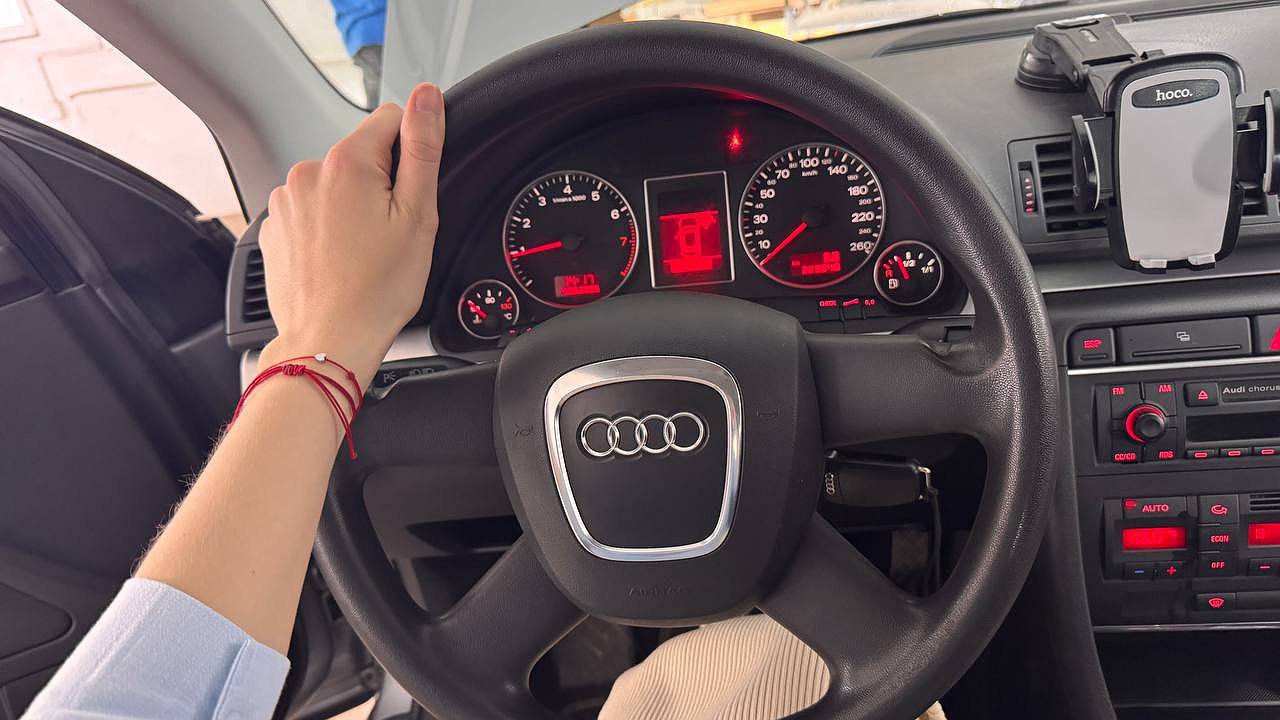 Главная картинка новости: ГАИ будет безбожно штрафовать каждого водителя на 800 рублей за отсутствие этого документа в бардачке