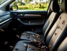 Как быстро выгнать полчища насекомых из салона автомобиля после поездки на природу? Есть действенный лайфхак