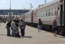 Миниатюра новости: Выкупили купе, а наглый попутчик все равно появился: законно ли это и что делать?