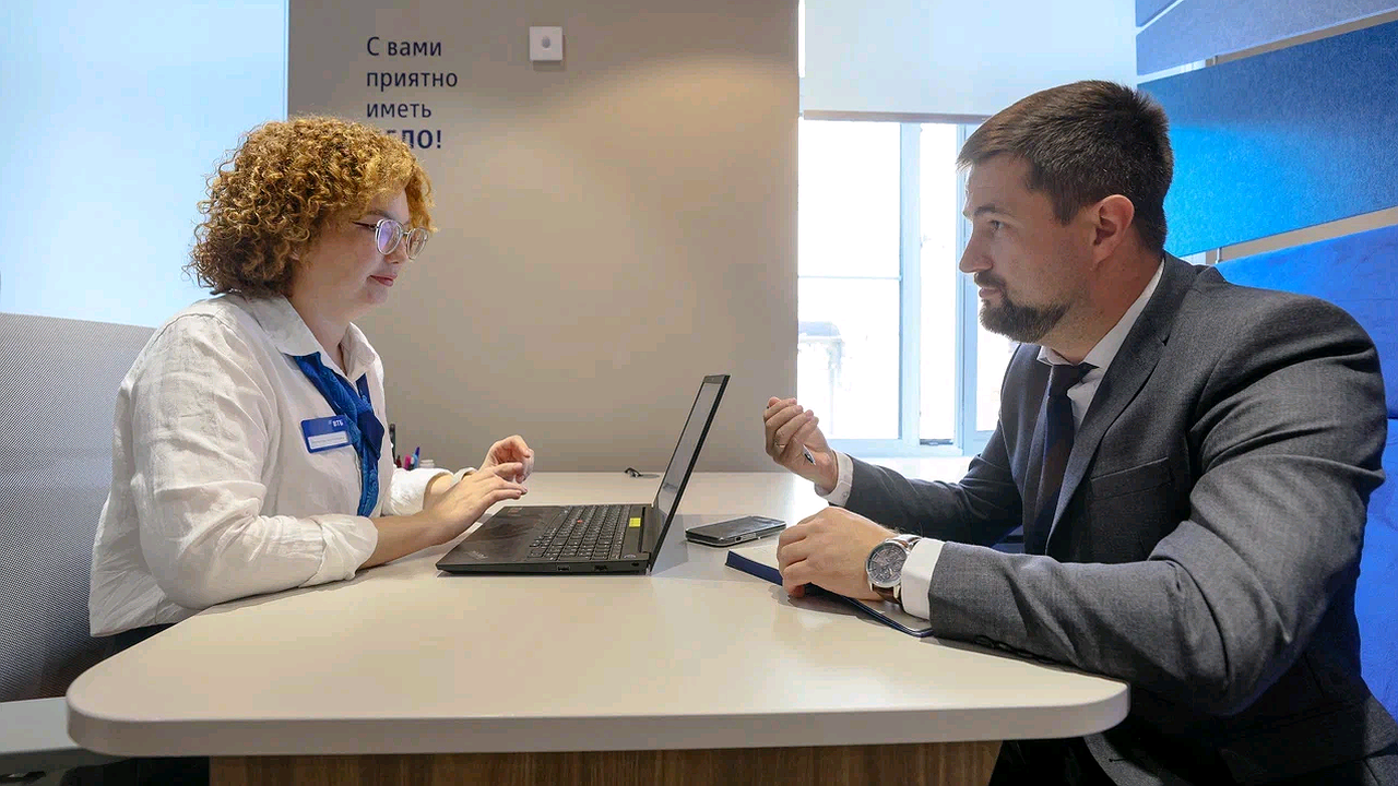 Главная картинка новости: В июне в России выросли выдачи автокредитов