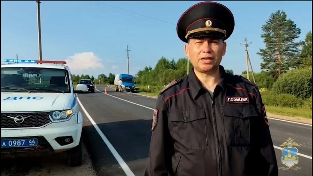 Главная картинка новости: Стали известны детали смертельного ДТП в Костромской области, в результате которого погиб 18-летний водитель мопеда