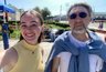 Миниатюра новости: Костромичи фотографируются с гуляющим по центру города Сергеем Шнуровым