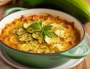 Просто натрите кабачки и добавьте яйца. Так вкусно, что готовлю каждый день родным все лето и осень